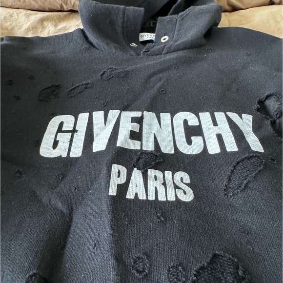GIVENCHY PARIS DESTROYED HOODIE OVERSIZED FIT